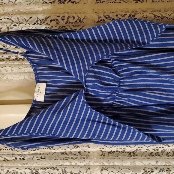 Everly Tie Front Cropped Jumpsuit Size Small - Picture 5 of 8